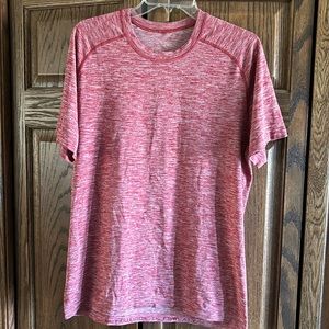 Men’s Large LuLu Lemon Top
